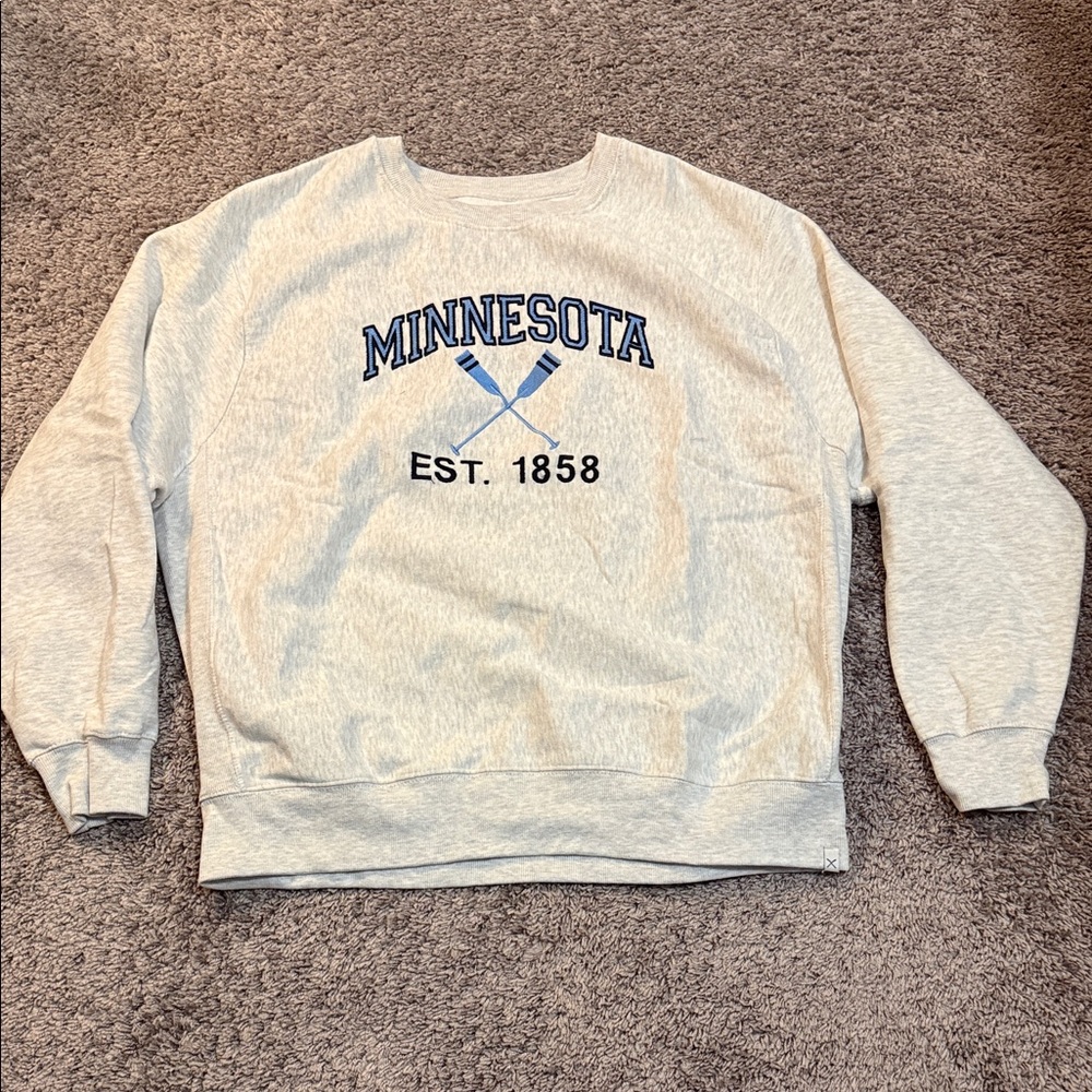 Minnesota Graphic Crewneck Sweatshirt - Light Gray